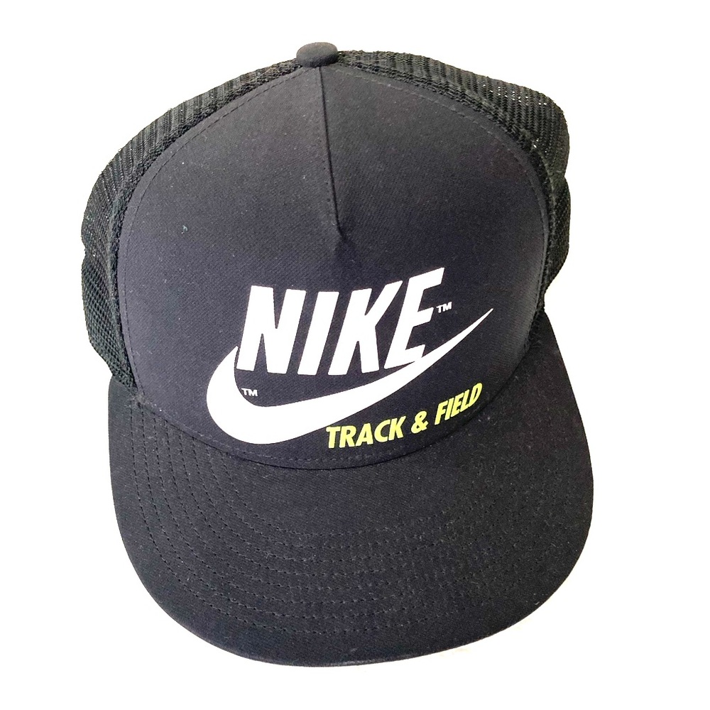 NIKE TRACK & FIELD HAT